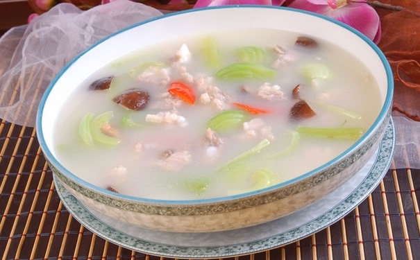 女人吃什么食物保养卵巢？保养卵巢的食疗方有哪些？(1)