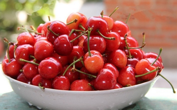 经期吃什么水果最好？经期吃什么可以补血？[图]