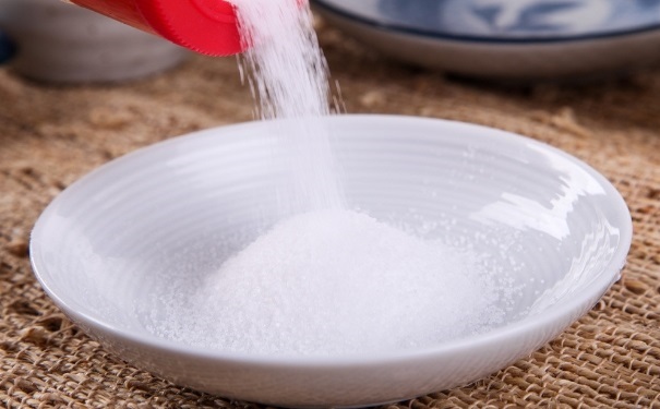 如何来正确吃盐？每天摄取多少盐量为宜？(1)