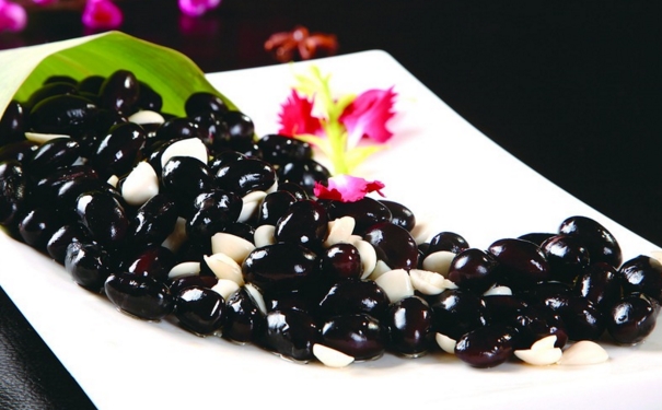 孩子吃什么可以长高？帮助孩子长高的食物有哪些？(1)