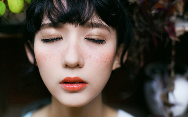 哪些手术会伤害卵巢？磁波治疗子宫肌瘤对卵巢有保护吗