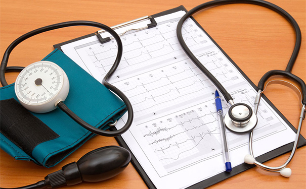 颈动脉硬化患者需要注意什么？颈动脉硬化的治疗方案[