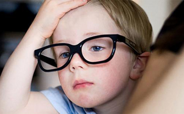 成年后近视度数会增加吗？哪种情况会加深近视的度数？[