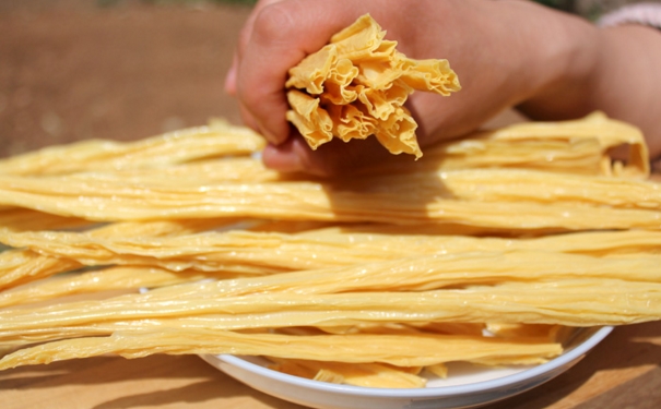 腐竹的作用与功效有哪些？孕妇吃腐竹有哪些好处？(1)