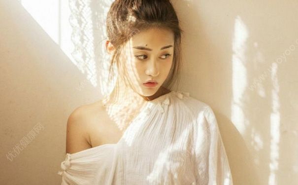 青春期女生胸部外扩是怎么回事？青春期女生胸部外扩怎么办？(2)