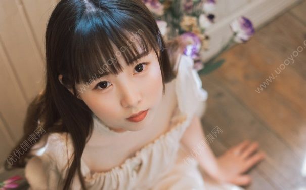 15岁女生能用爽肤水吗？15岁女生用爽肤水好吗？(4)