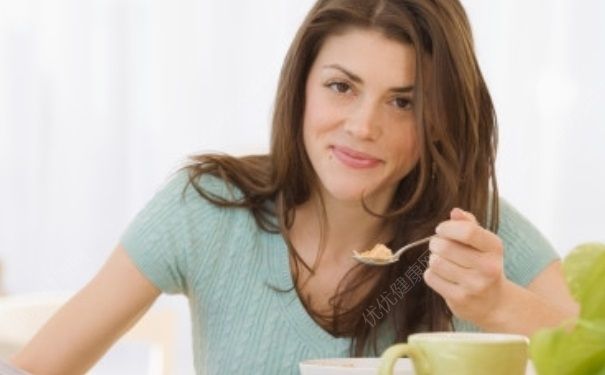 哺乳期上火怎么办？哺乳期上火了吃什么降火最快？(1)
