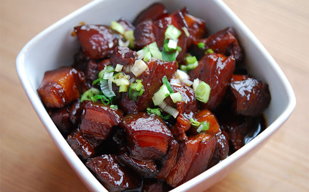 高血脂患者饮食需要注意什么？为什么天天吃素也会得高