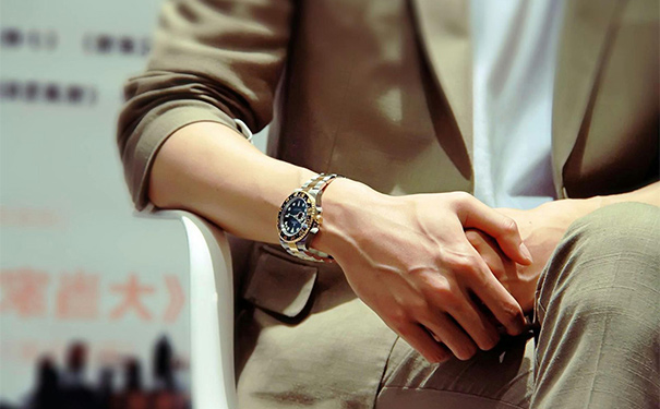 指甲破裂出血该如何处理？指甲裂开出血了该怎么办？[图]