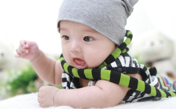 宝宝拉肚子是什么样的粑粑？宝宝拉肚子粑粑是怎样的？[