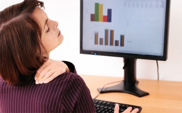 颈椎病也会引发视力障碍吗？颈椎病常见的并发症都有哪