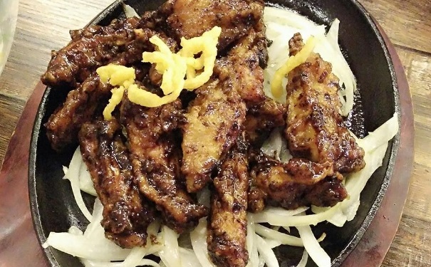 黑椒脆皮鸡翅怎么做？黑椒脆皮鸡翅的做法(1)