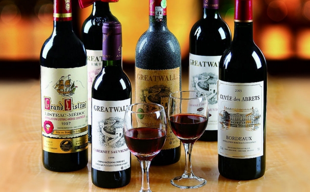 脑梗塞可以喝红酒吗？脑梗塞能喝红酒吗？[图]