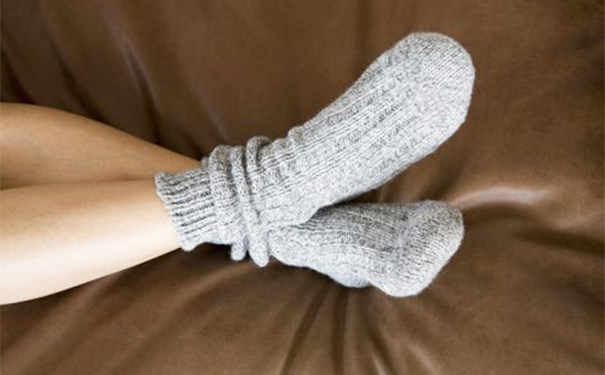 脚上长了鸡眼该怎么办？常见脚部疾病的处理方法[图]