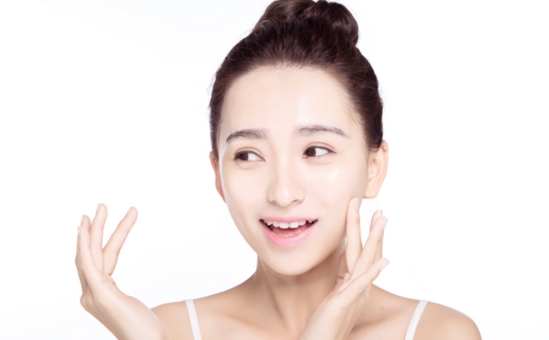 敷面膜后皮肤紧绷是怎么回事
