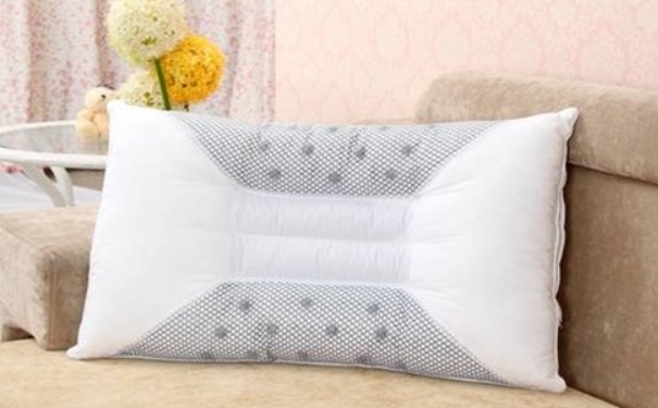夏天睡觉用什么枕头好？夏天睡觉什么枕头凉快？[图]