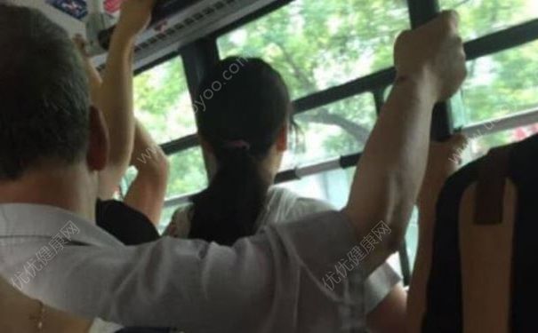 秦岚被袭胸 女性该怎样保护自己？(5)