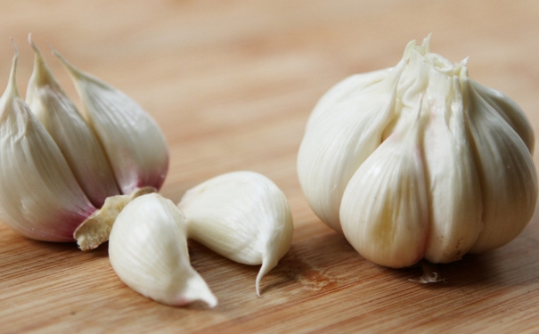 大蒜糖尿病人能吃吗？糖尿病大蒜可以吃吗？[图]