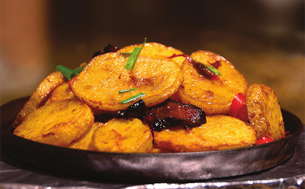 容易引起中毒的食物都有哪些？盘点常见的食物中毒及处