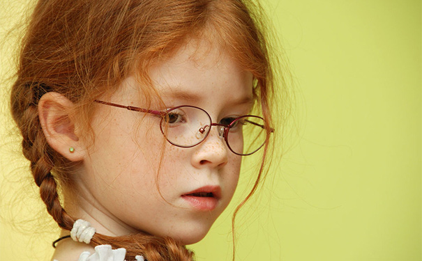 皮肤起红疙瘩很痒是怎么回事？皮肤起疙瘩很痒是什么原