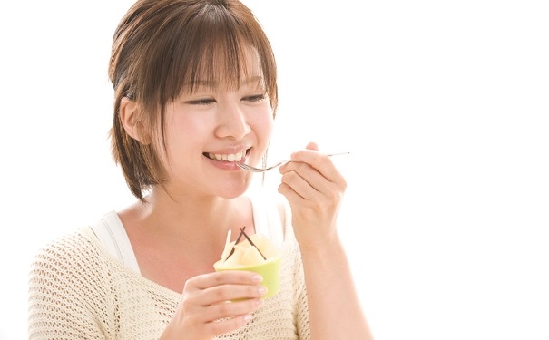 睡觉前哪些食物可以吃？睡觉前不可以吃哪些食物？(1)