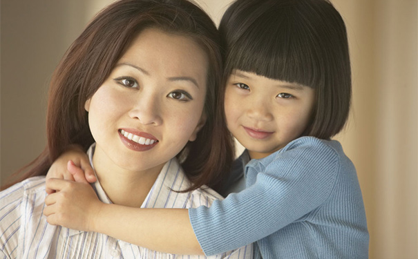 手心痒长很多疙瘩是什么病？手心痒长很多疙瘩是怎么回