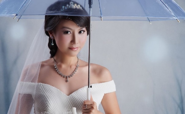 女性乳房胀痛吃什么好？女性乳房胀痛食疗方法(1)