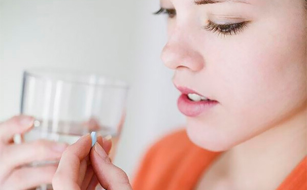 哺乳期用药对宝宝有影响吗？哺乳期用药要注意什么？[图]