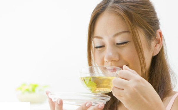 哪些食物能够美白牙齿？保护牙齿健康吃什么？(1)