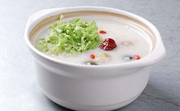 能降血压的蔬菜都有哪些？高血压患者吃什么能降血压？[