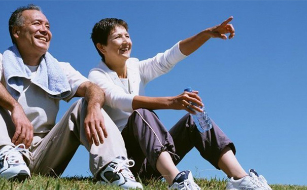 韧带拉伤可以抹什么药？韧带拉伤的药方有哪些？[图]