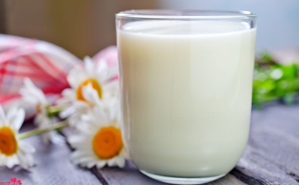 喝豆浆有哪些好处？喝豆浆要注意什么？(1)