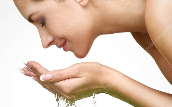 金盏花水孕妇能用吗？科颜氏金盏花水的功效[图]