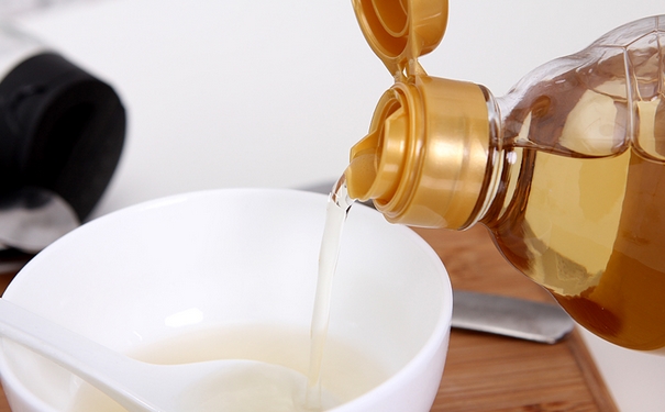 肚子胀气怎么办老放屁？肚子胀气一直放屁怎么办？[图]