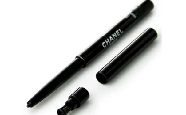 香奈儿眼线笔好用吗？香奈儿眼线笔专柜价格(1)