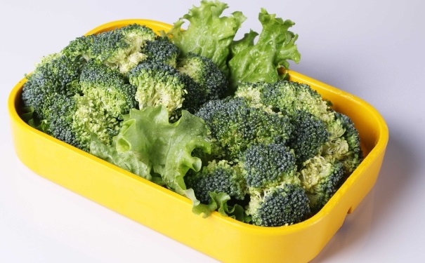 女人护肤吃哪些食物好？女人护肤的食物有哪些呢？(1)