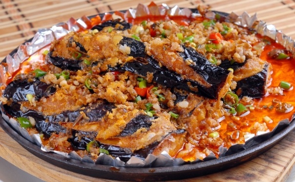 吃什么能降血脂？控制血脂吃什么好？[图]