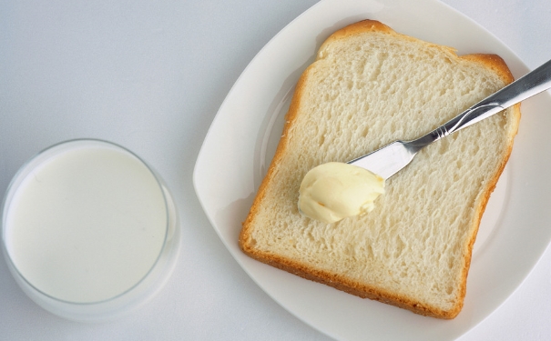 上班族营养早餐怎么搭配？上班族早餐怎么吃健康？(1)