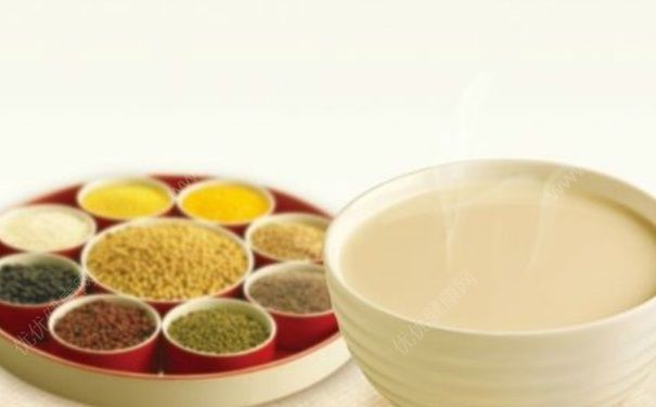 植物丰胸食品有哪些？有助于丰胸的食品[图]