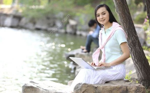 警方查获大量假冒卫生巾，假冒卫生巾有什么危害？(1)