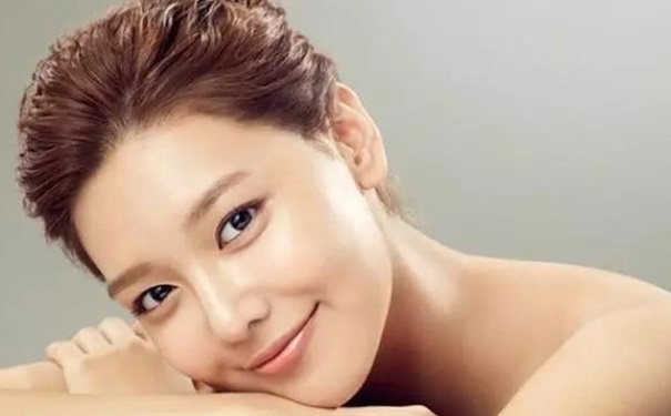 女性如何使肌肤变白？让肌肤变白的方法有哪些？(1)