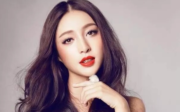 美瞳能戴多长时间呢？戴美瞳应该注意什么？(1)