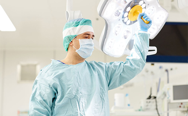 患者出现呼吸困难的症状时该怎么办呢？(1)