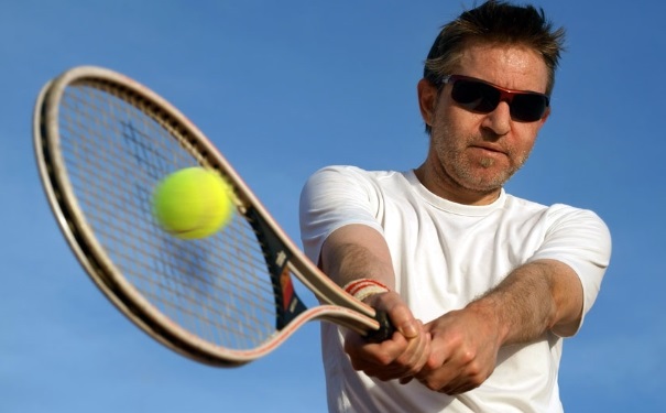 怎么治疗网球肘？网球肘治疗偏方(1)