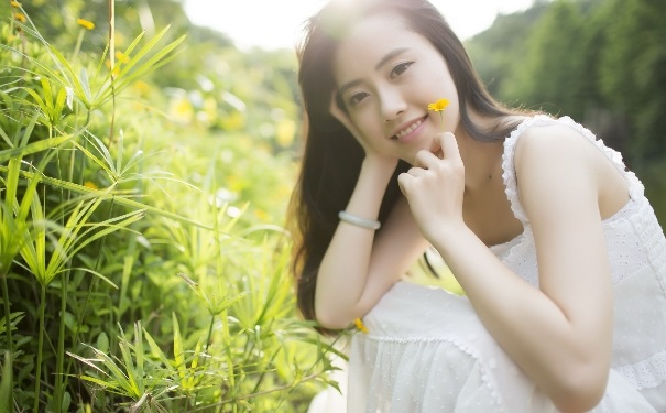 痤疮的临床表现有哪些？痤疮可以自行恢复吗？(1)