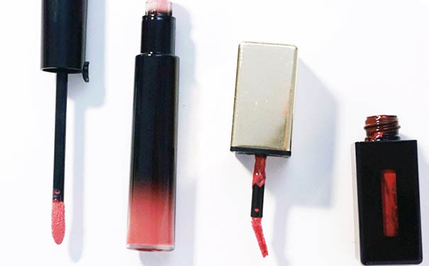 ysl唇膏和唇釉哪个好？ysl唇釉和阿玛尼唇釉哪个好？(1)