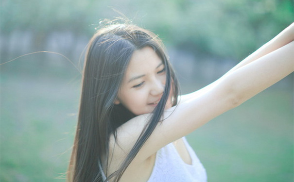 乳腺增生是怎么回事呢？乳腺增生都有什么症状？[图]