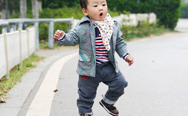 骨裂需要多久才能好？骨裂有什么注意事项？[图]