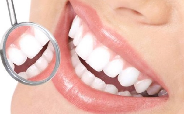 口腔溃疡要怎么办？什么方法可以治疗口腔溃疡？[图]