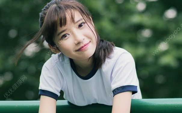 18岁可以用美白面膜吗？18岁用美白面膜怎么样？(3)